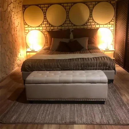 Al Vecchio Arco Borgo Antico Bed & Breakfast